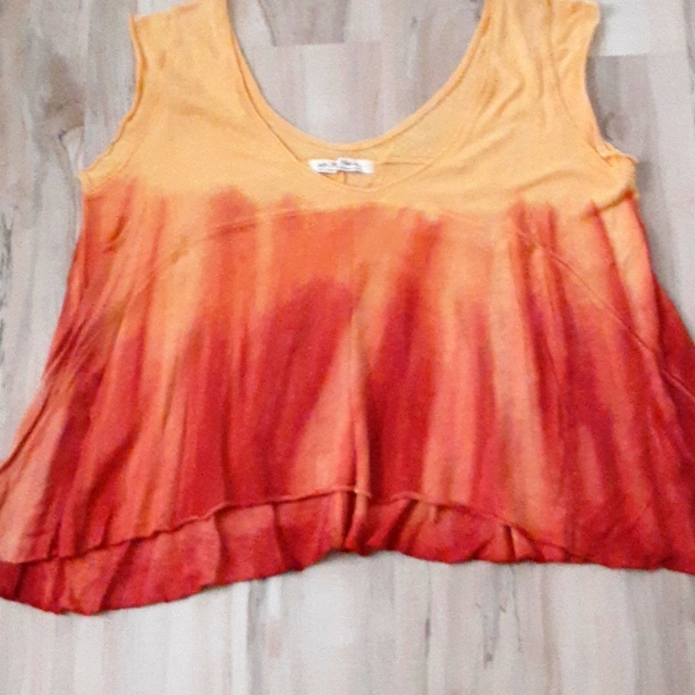 WE THE FREE Yellow/Orange/Red flowy tank top. Size small.